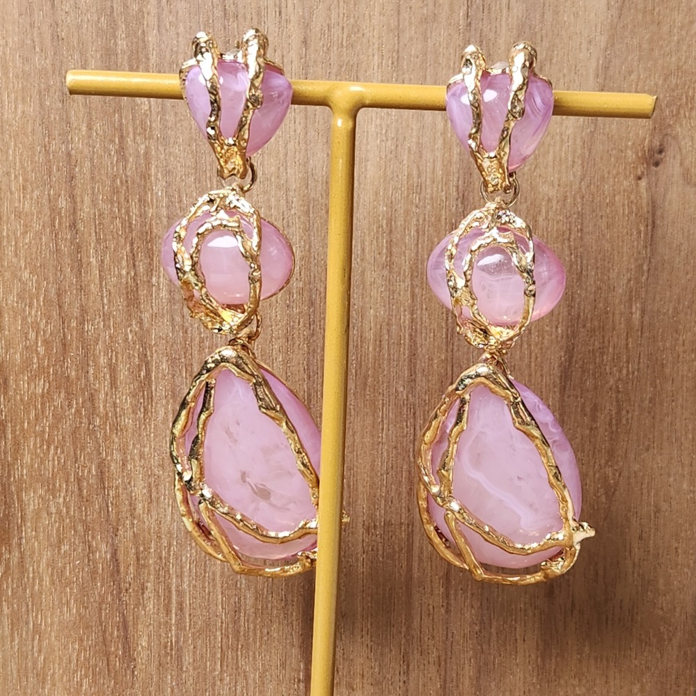 Pink Marbled Stone Gold Tone Textured Cage Tiered Heart Teardrop Drop Earrings